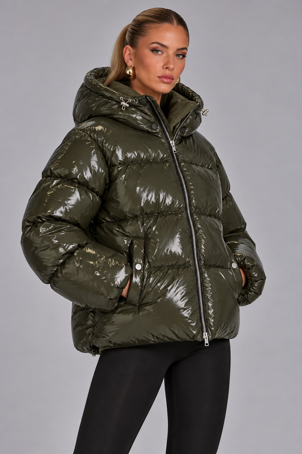 KURZE GLÄNZENDE DAUNENJACKE – Ansicht 9