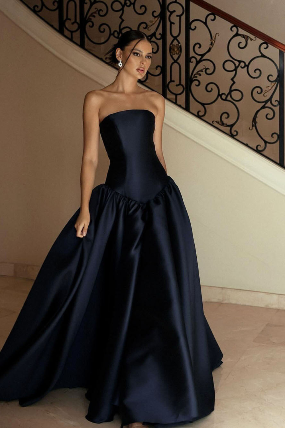 MAXIKLEID SONA – Ansicht 1