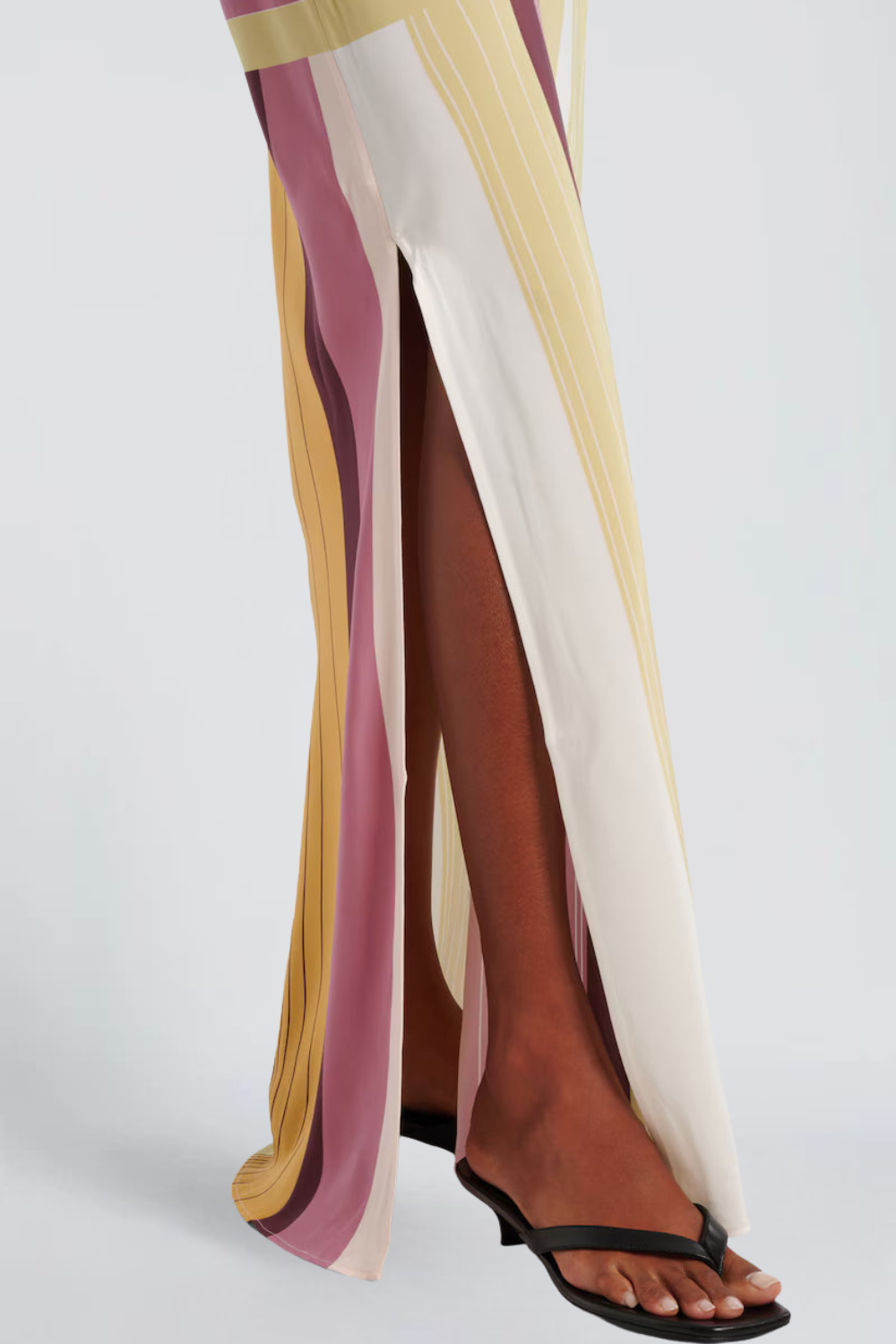 MAXIKLEID FONTANA – Ansicht 4